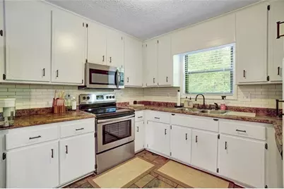 4831 NE Highpoint Drive NE, Marietta, GA 30066 - Photo 17