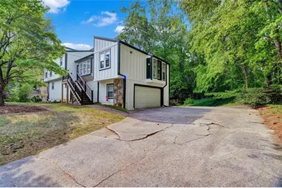 4831 NE Highpoint Drive NE, Marietta, GA 30066 - Photo 3