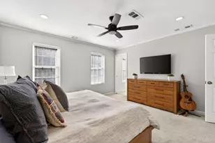 14 Bassett Hall Pl NW, Atlanta, GA 30318 - Photo 19