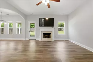 6 Thomaston St, Newnan, GA 30263 - Photo 19