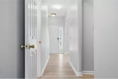 585 McWilliams Road SE #2402, Atlanta, GA 30315 - Photo 3