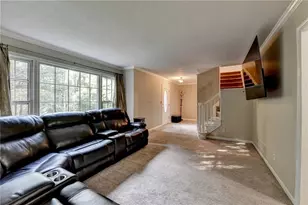 151 Shadowlawn Road SE, Marietta, GA 30067 - Photo 17