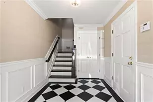 3873 Roswell Rd NE, Atlanta, GA 30342 - Photo 3