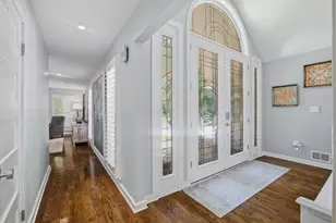 1061 Winding Branch Cir, Dunwoody, GA 30338 - Photo 3