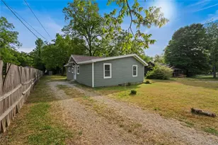 128 Victory Dr, Monroe, GA 30655 - Photo 3