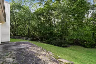 4017 River Garden Cir, Covington, GA 30016 - Photo 5