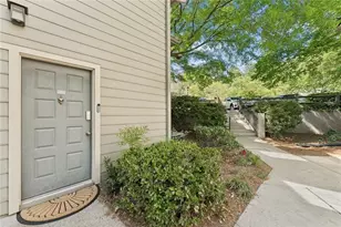 2901 Lenox Way NE, Atlanta, GA 30324 - Photo 1