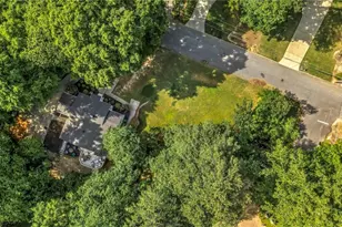 1851 Hickory Rd, Atlanta, GA 30341 - Photo 45