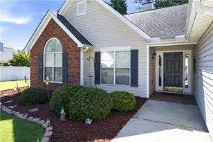 3289 Hampton Trace Ct, Buford, GA 30519 - Photo 3