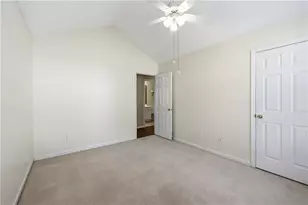 3289 Hampton Trace Ct, Buford, GA 30519 - Photo 31