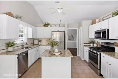 3289 Hampton Trace Court, Buford, GA 30519 - Photo 15
