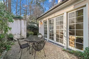 2740 Northside NW Dr N, Atlanta, GA 30305 - Photo 9