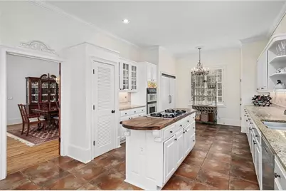 2740 Northside NW Drive N, Atlanta, GA 30305 - Photo 23