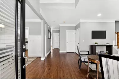 1613 Dupont Commons Drive NW, Atlanta, GA 30318 - Photo 3
