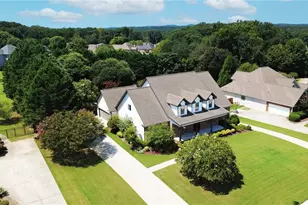 1232 Reece Dr, Hoschton, GA 30548 - Photo 3