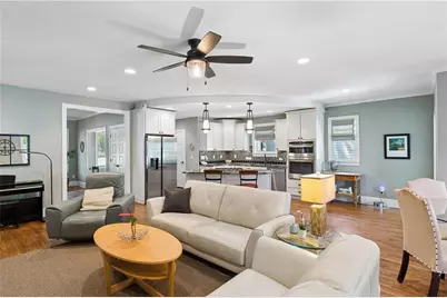 67 E Lake Drive NE, Atlanta, GA 30317 - Photo 11