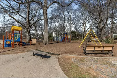 67 E Lake Drive NE, Atlanta, GA 30317 - Photo 37