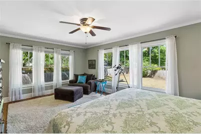 67 E Lake Drive NE, Atlanta, GA 30317 - Photo 13