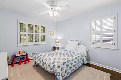 1424 Christmas Lane NE, Atlanta, GA 30329 - Photo 33