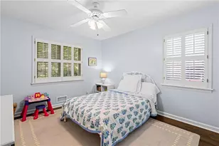 1424 Christmas Ln NE, Atlanta, GA 30329 - Photo 33
