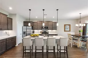 627 Michigan Cir, Hoschton, GA 30548 - Photo 3