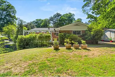1497 Holly Lane NE, Atlanta, GA 30329 - Photo 19