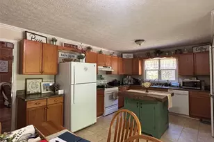 5655 Blackjack Rd, Flowery Branch, GA 30542 - Photo 17