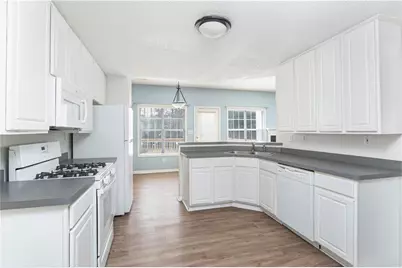 6635 Wellesley Drive, Riverdale, GA 30296 - Photo 13