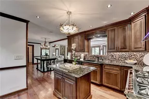 480 Prince Charles Pl, Johns Creek, GA 30022 - Photo 5