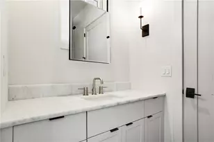 160 4th St, Fayetteville, GA 30214 - Photo 17
