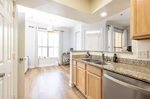 3777 Peachtree Road NE, Atlanta, GA 30319 - Photo 15