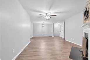 3019 Canyon Point Cir, Roswell, GA 30076 - Photo 11