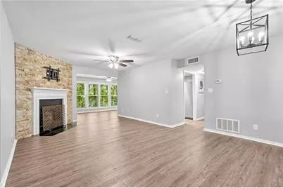 3019 Canyon Point Circle, Roswell, GA 30076 - Photo 3