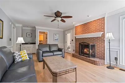 4423 Windsor Oaks Circle, Marietta, GA 30066 - Photo 9