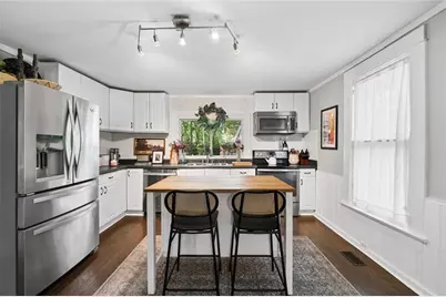 2152 Forrest Place NW, Atlanta, GA 30318 - Photo 13