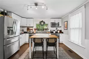 2152 Forrest Pl NW, Atlanta, GA 30318 - Photo 13