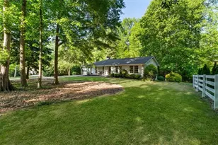 230 Dania Dr, Alpharetta, GA 30009 - Photo 3