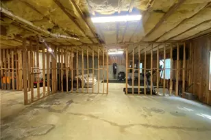 1948 E Bay St, Hoschton, GA 30548 - Photo 35