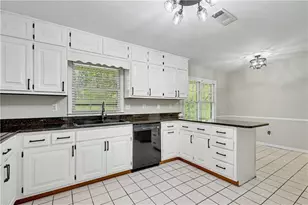 3154 Spring Lake Dr NE, Conyers, GA 30013 - Photo 11