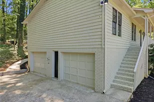 562 Hidden Hills Ct, Marietta, GA 30066 - Photo 33