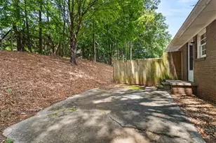 190 Opal Dr, Roswell, GA 30075 - Photo 15