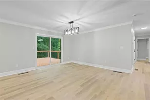 2873 Leisure Springs Cir, Decatur, GA 30034 - Photo 9
