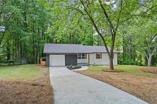 2873 Leisure Springs Cir, Decatur, GA 30034 - Photo 3