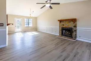 3237 Windgate Dr, Buford, GA 30519 - Photo 5