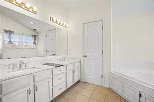 5207 Meadowbrooke Chase, Stone Mountain, GA 30088 - Photo 17