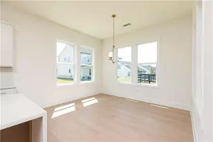 6520 Wallace Farms Dr, Cumming, GA 30028 - Photo 19