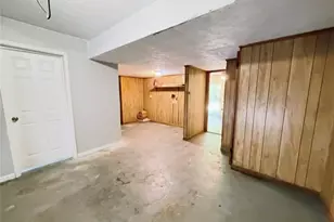 500 Rue De Chateau, Stone Mountain, GA 30083 - Photo 13