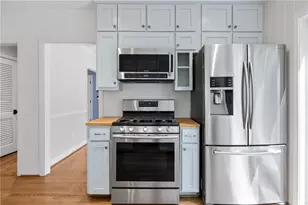 4573 Club Cir NE, Atlanta, GA 30319 - Photo 19