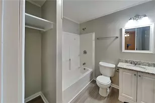 5039 Wesleyan Dr, Woodstock, GA 30189 - Photo 17