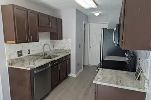 6165 Smoke Ridge Ln, Cumming, GA 30041 - Photo 5